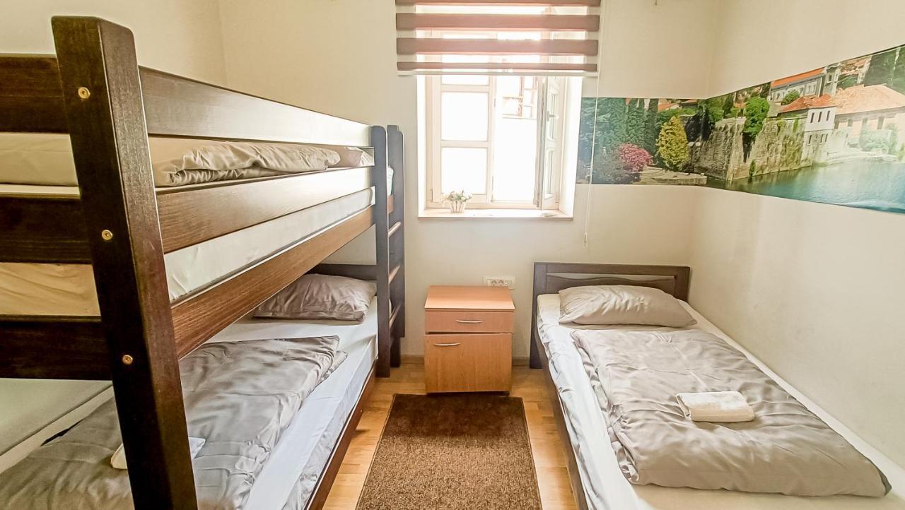 Bascarsija Guesthouse - Private Bath, Tv & Aircon Szarajevó Kültér fotó