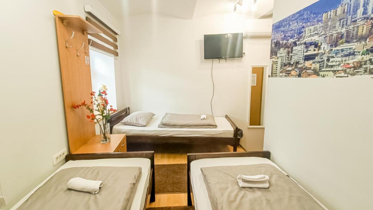 Bascarsija Guesthouse - Private Bath, Tv & Aircon Szarajevó Kültér fotó