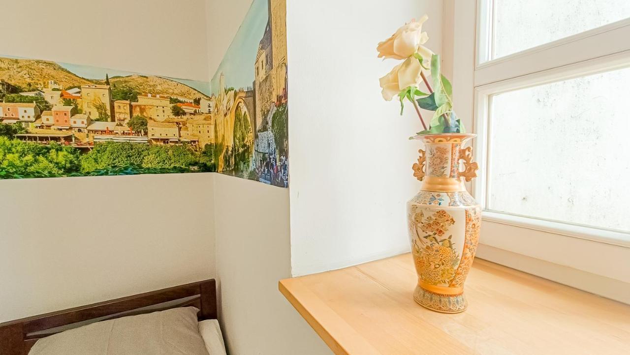 Bascarsija Guesthouse - Private Bath, Tv & Aircon Szarajevó Kültér fotó